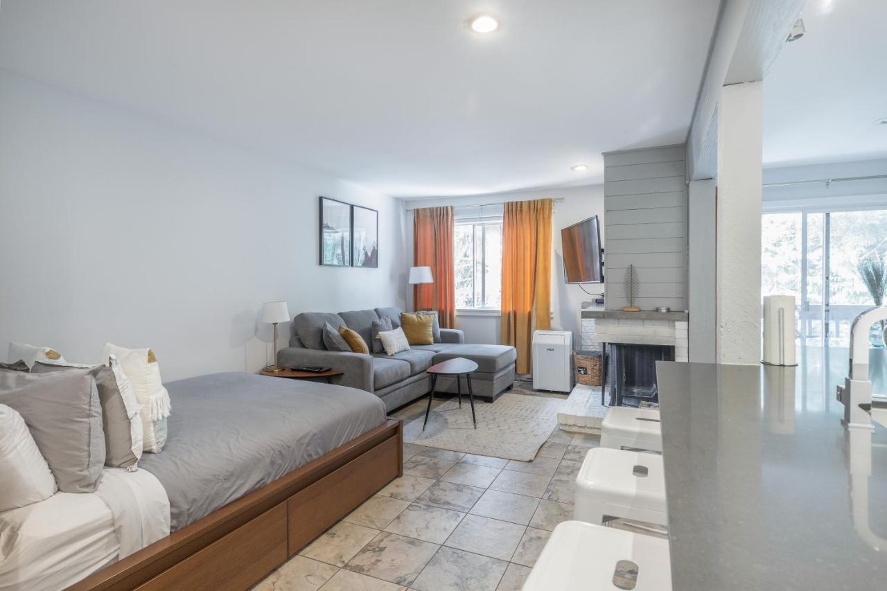 Updated Whistler Creek Studio With Parking Eksteriør bilde